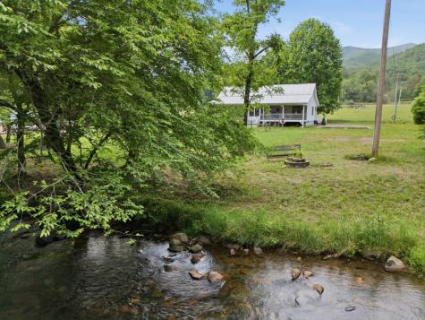87 Laughing Waters Lane Hayesville NC 28904