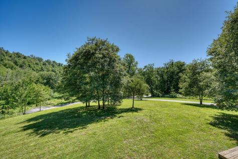 151 Creekfront Lane Hayesville NC 28904