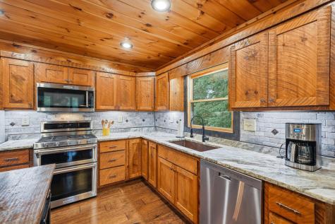 350 Kensington Drive Mineral Bluff GA 30559