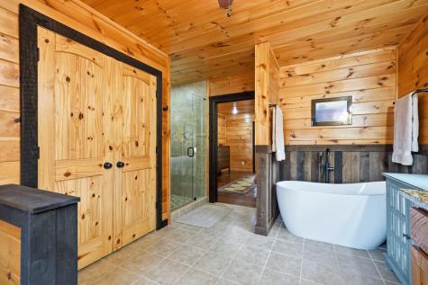 350 Kensington Drive Mineral Bluff GA 30559