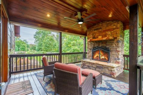 350 Kensington Drive Mineral Bluff GA 30559