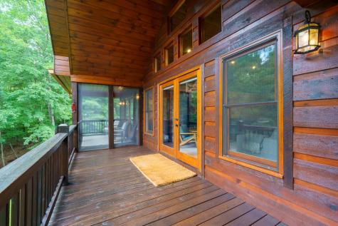 350 Kensington Drive Mineral Bluff GA 30559