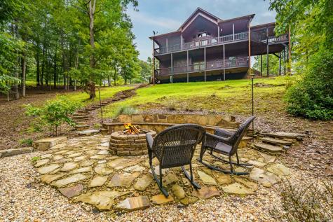 350 Kensington Drive Mineral Bluff GA 30559