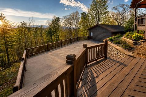 486 Henderson Lane Mineral Bluff GA 30559