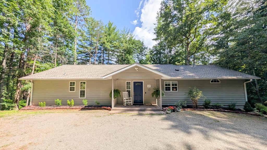 5302 Summerwood Lane Young Harris GA 30582