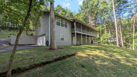 5302 Summerwood Lane Young Harris GA 30582