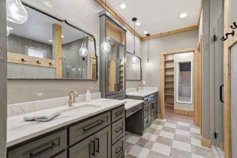 63 Granny Smith Lane Ellijay GA 30536