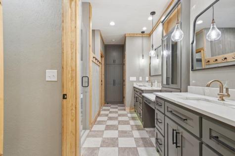 63 Granny Smith Lane Ellijay GA 30536