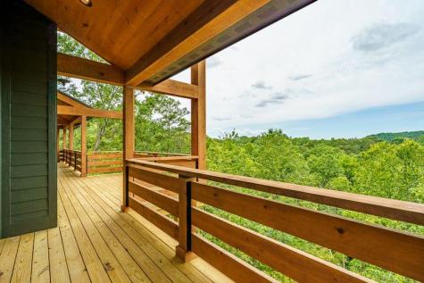 63 Granny Smith Lane Ellijay GA 30536