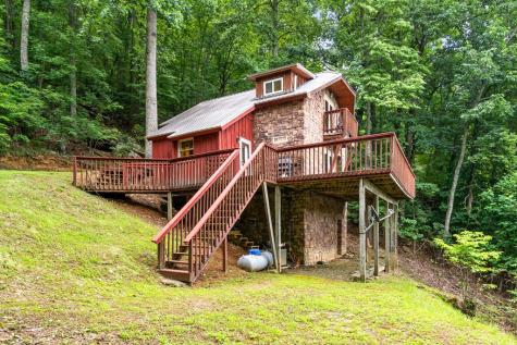 221 Wilson Lane Blairsville GA 30512