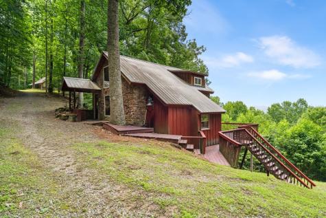 221 Wilson Lane Blairsville GA 30512