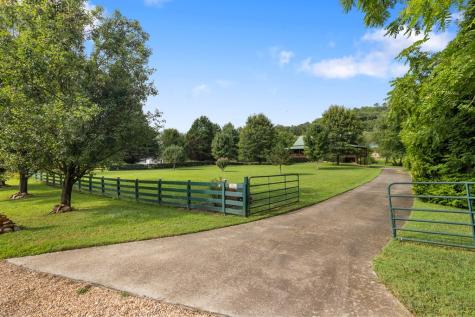 237 Laurel Creek Lane Hayesville NC 28904