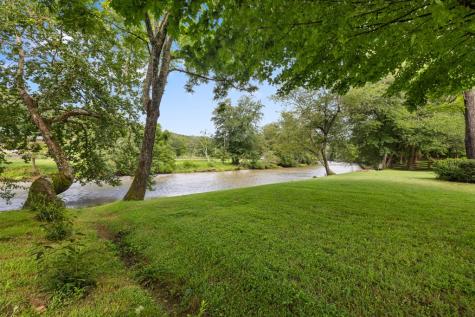 237 Laurel Creek Lane Hayesville NC 28904