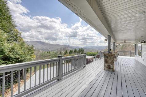 3023 Bear Lane Hiawassee GA 30546