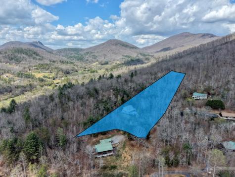 3023 Bear Lane Hiawassee GA 30546