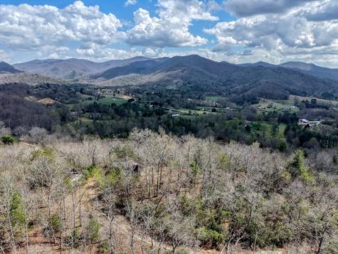 3023 Bear Lane Hiawassee GA 30546