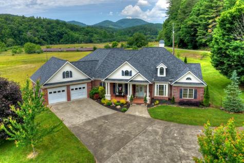 20 Dial Road Blue Ridge GA 30513