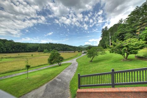 20 Dial Road Blue Ridge GA 30513