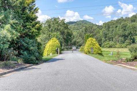200 Hickory Nut Lane Murphy NC 28906