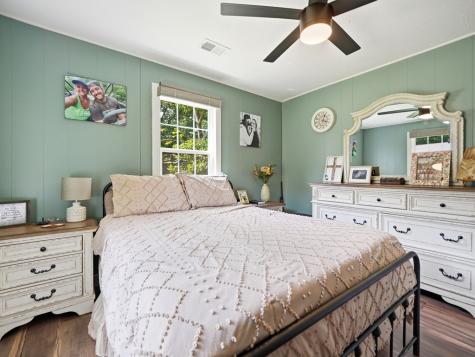 299 E Price Creek Jasper GA 30143