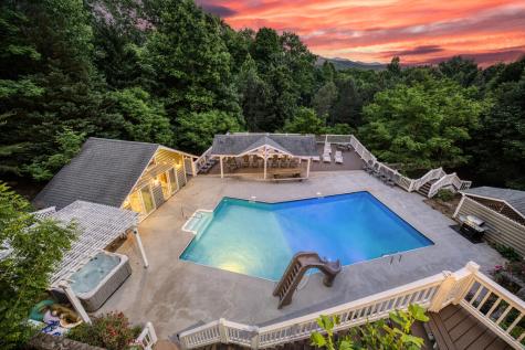 132 Oak Ridge Way Morganton GA 30560