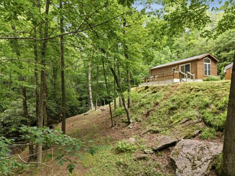 86 Pounding Mill Creek Hayesville NC 28904