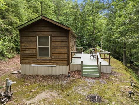 86 Pounding Mill Creek Hayesville NC 28904