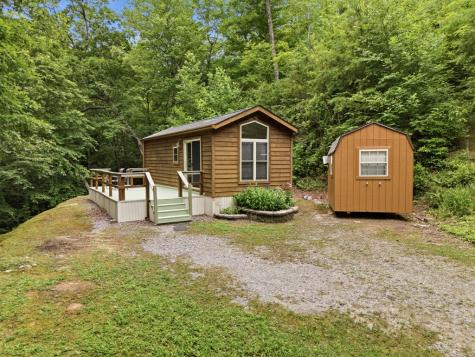 86 Pounding Mill Creek Hayesville NC 28904