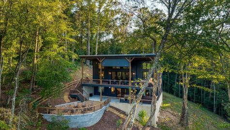 135 Hannah Way Ellijay GA 30540