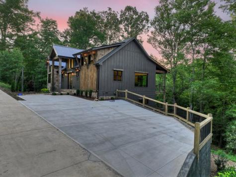 219 Staurolite Mountain Road Blue Ridge GA 30513