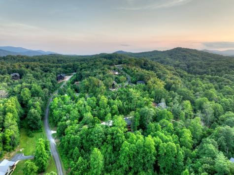 219 Staurolite Mountain Road Blue Ridge GA 30513