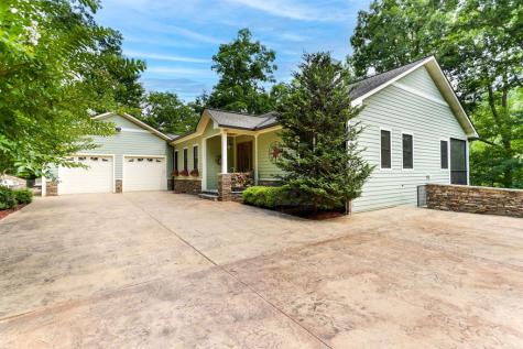 605 Owl Creek Road Hiawassee GA 30546