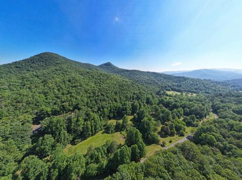 605 Owl Creek Road Hiawassee GA 30546