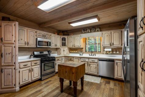 41 River Bend Court Ellijay GA 30540