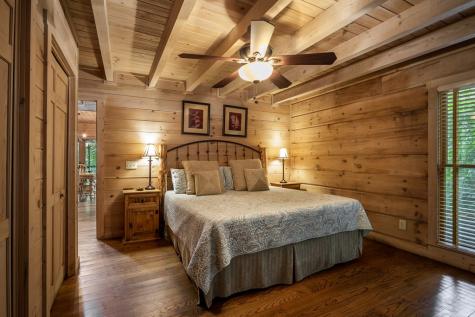 41 River Bend Court Ellijay GA 30540