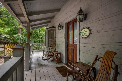 41 River Bend Court Ellijay GA 30540