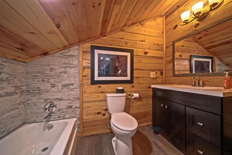 469 North Lake Drive Ellijay GA 30536