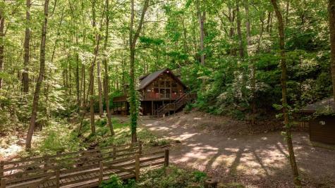 469 North Lake Drive Ellijay GA 30536