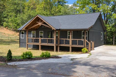 70 Galloway Street Epworth GA 30541