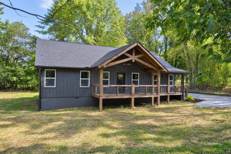 70 Galloway Street Epworth GA 30541