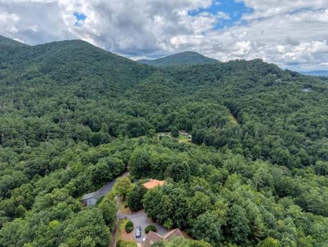 27 Sky High Drive Blairsville GA 30512