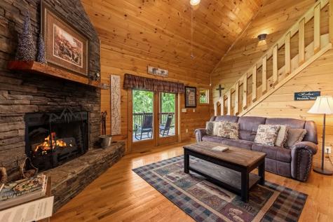 469 Mountain High Drive Mineral Bluff GA 30559