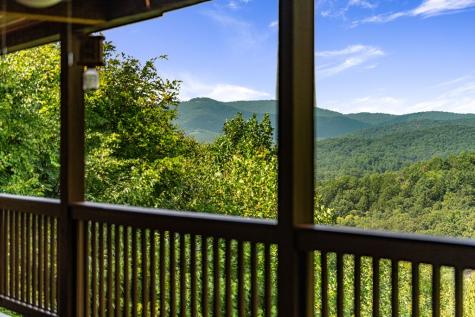 469 Mountain High Drive Mineral Bluff GA 30559