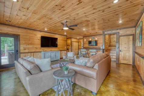 514 Browns Cove Road Blue Ridge GA 30513
