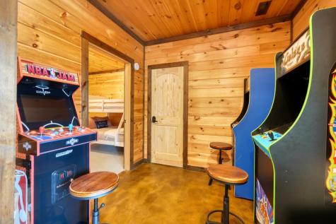 514 Browns Cove Road Blue Ridge GA 30513