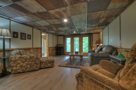 814 Lemmon Lane Ellijay GA 30540