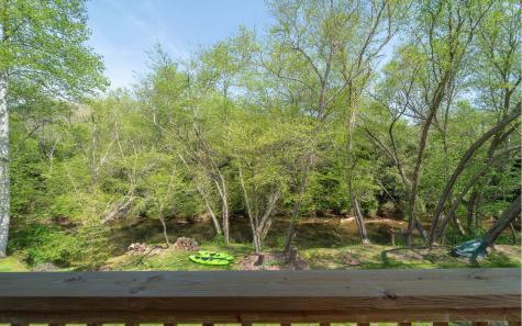 54 Canoe Bend Murphy NC 28906