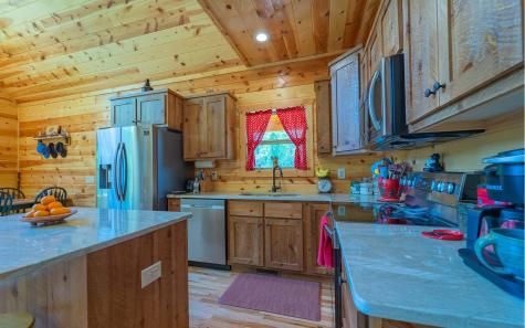 54 Canoe Bend Murphy NC 28906