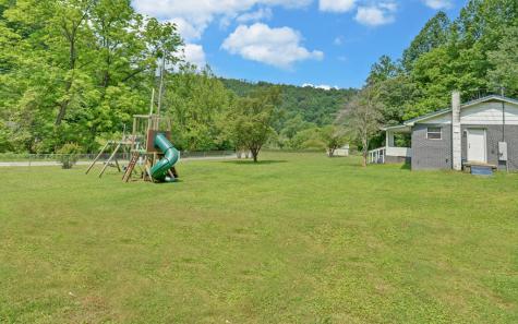 209 Vengeance Creek Road Marble NC 28905