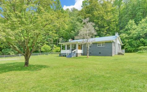 209 Vengeance Creek Road Marble NC 28905